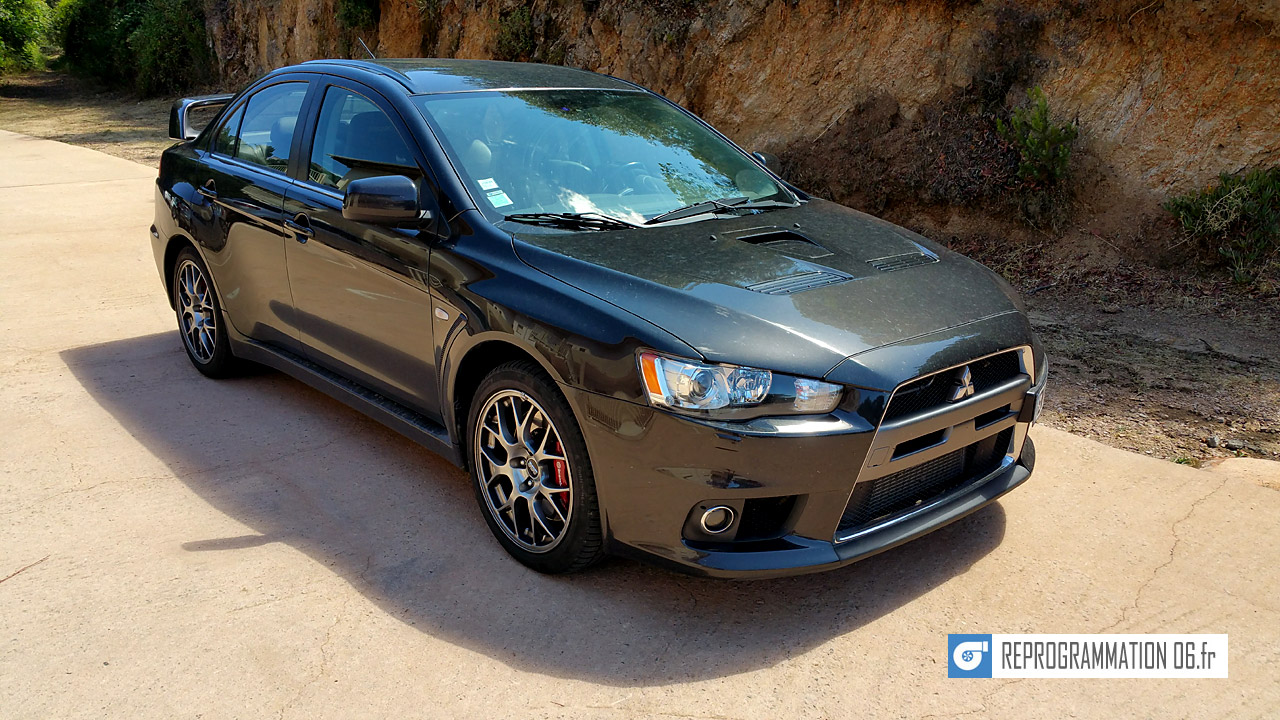 Mitsubishi Lancer EVO X
